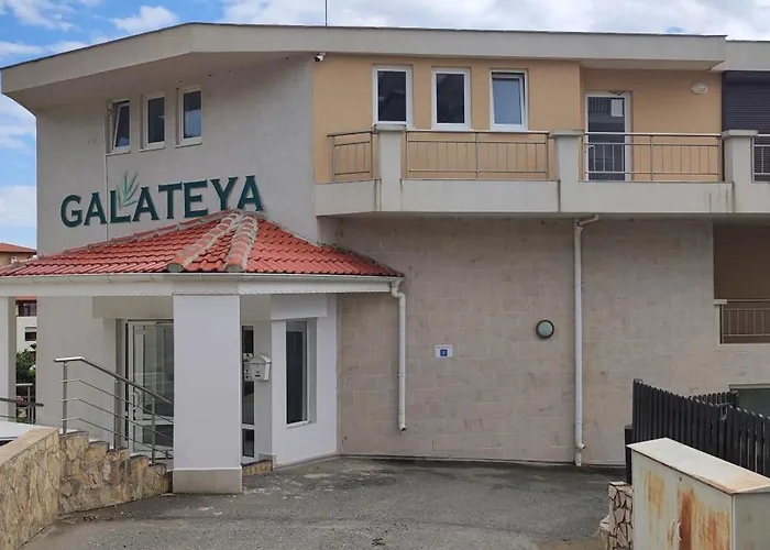 Wspanialy W Kompleksie Galateya